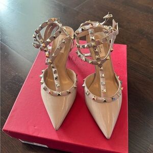 Valentino Garavani Women's Studded Heels - Nude